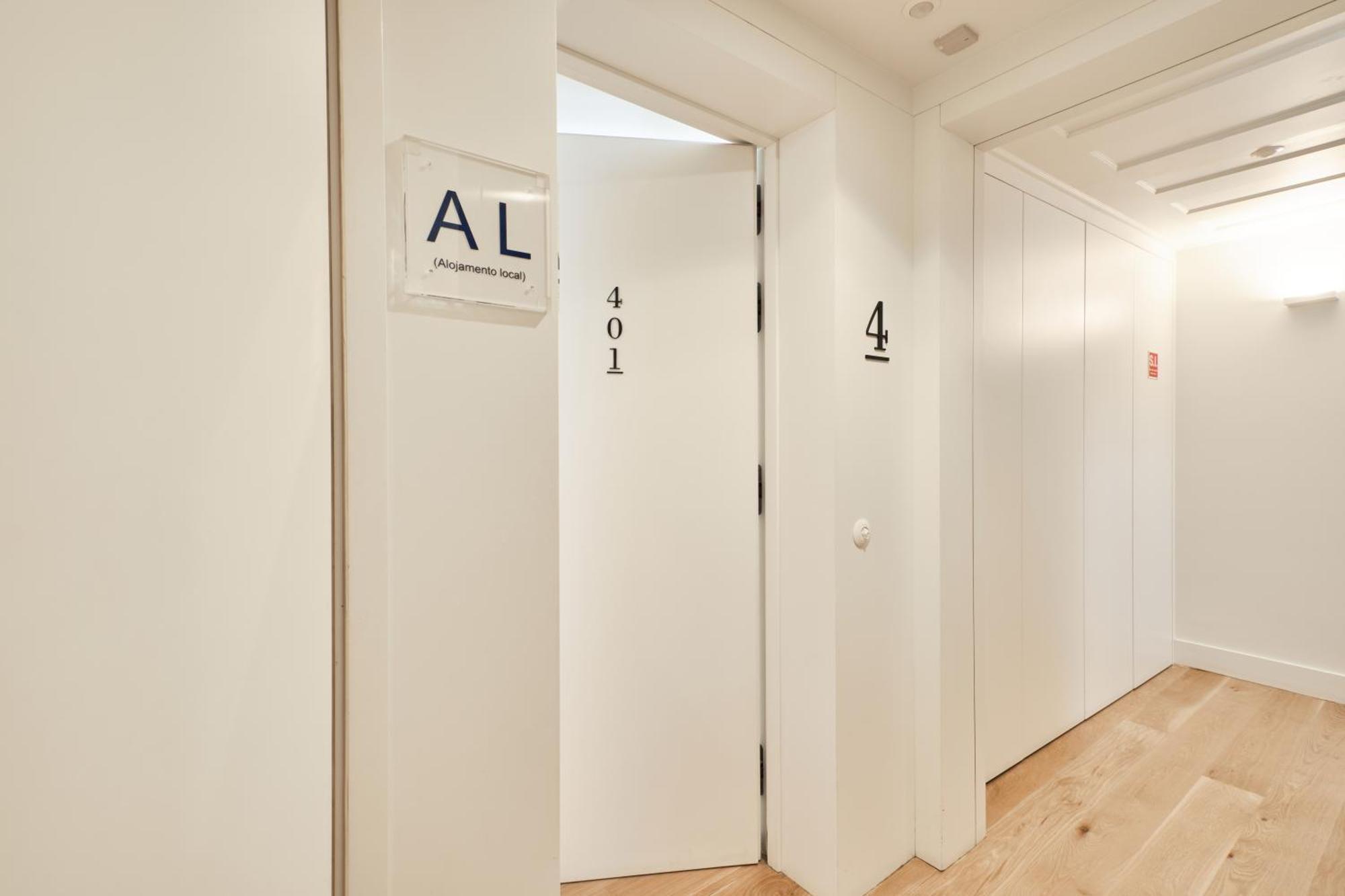 Ferienwohnung Ando Living - Santa Justa 79 House Lissabon Exterior foto